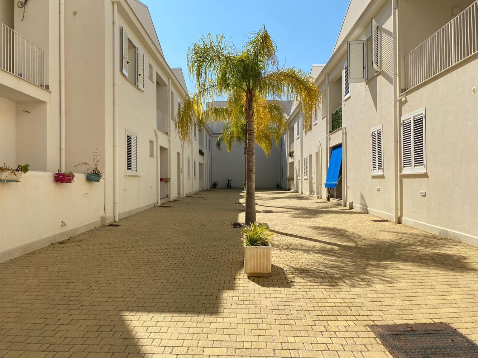 Casa Vacanza "Fortuna" Balestrate Exteriör bild